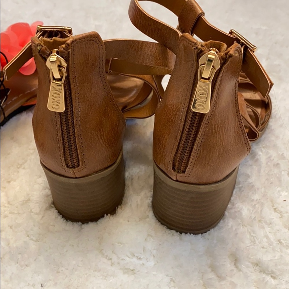 Sandals - Picture 4 of 8